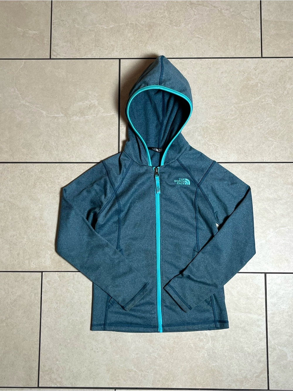 The North Face Girl’s Blue Full Zip Up Jacket Size Small (7/8)